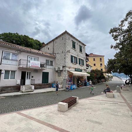 Apartments Astoria Hn Herceg Novi Eksteriør bilde