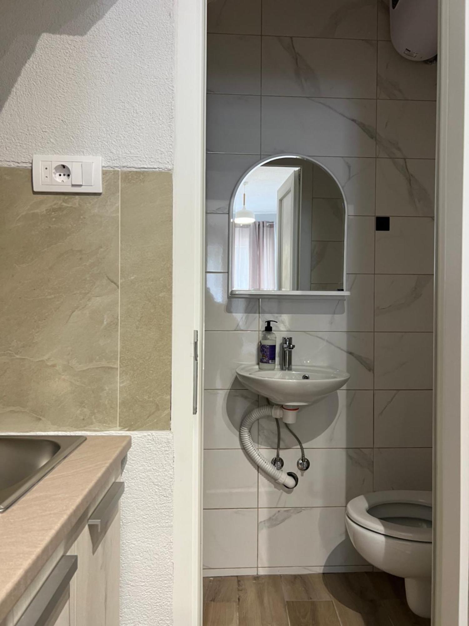 Apartments Astoria Hn Herceg Novi Eksteriør bilde