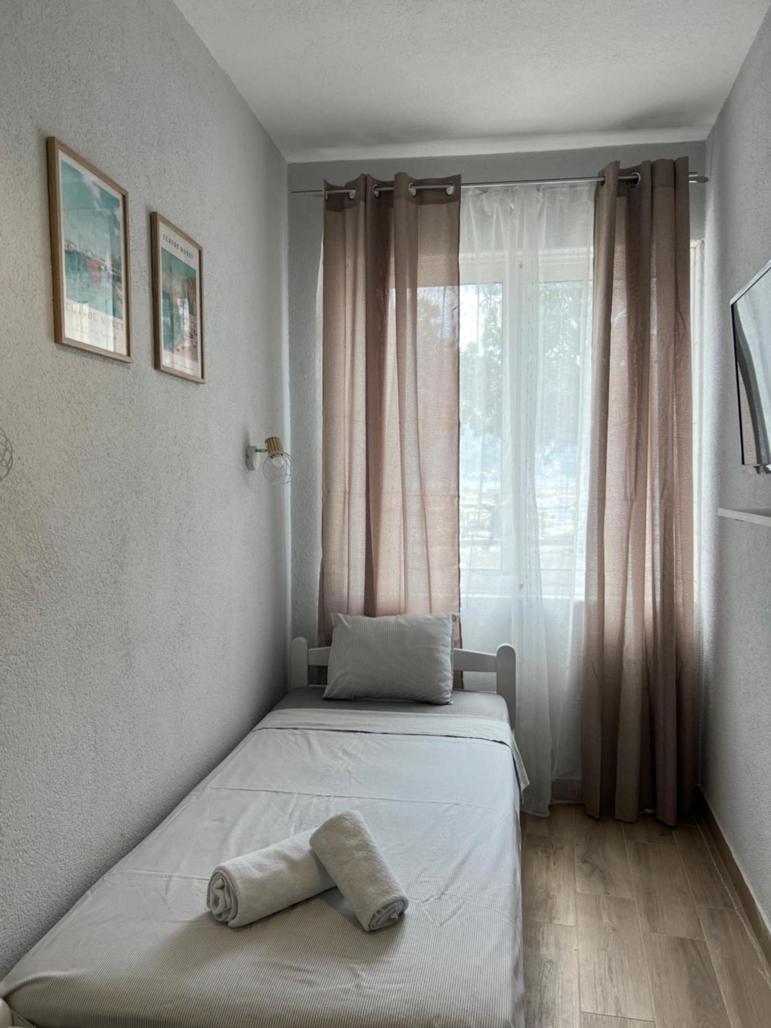 Apartments Astoria Hn Herceg Novi Eksteriør bilde